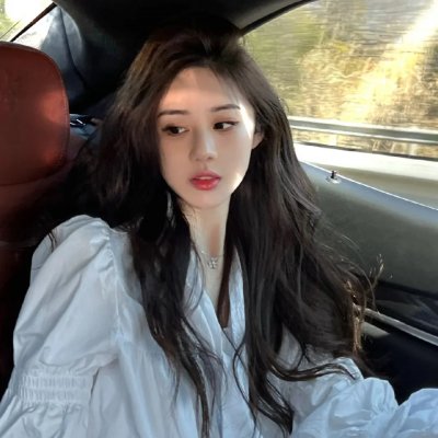 芙洛拉与儿子