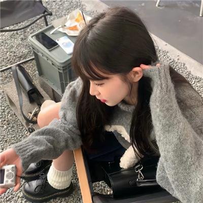 爱上小男人